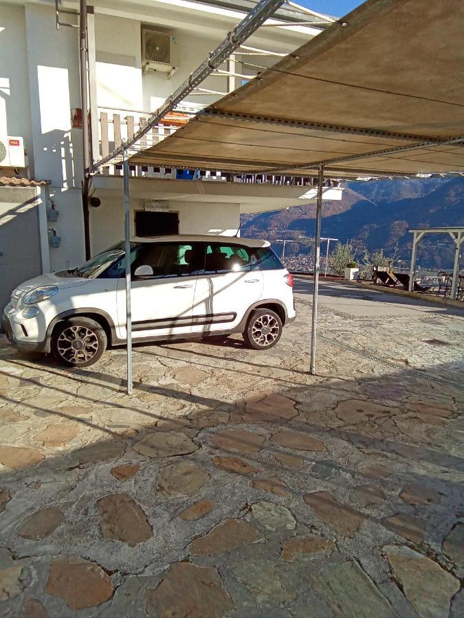 Ca Negra Ca Negra Suite Costa Volpino Exterior photo