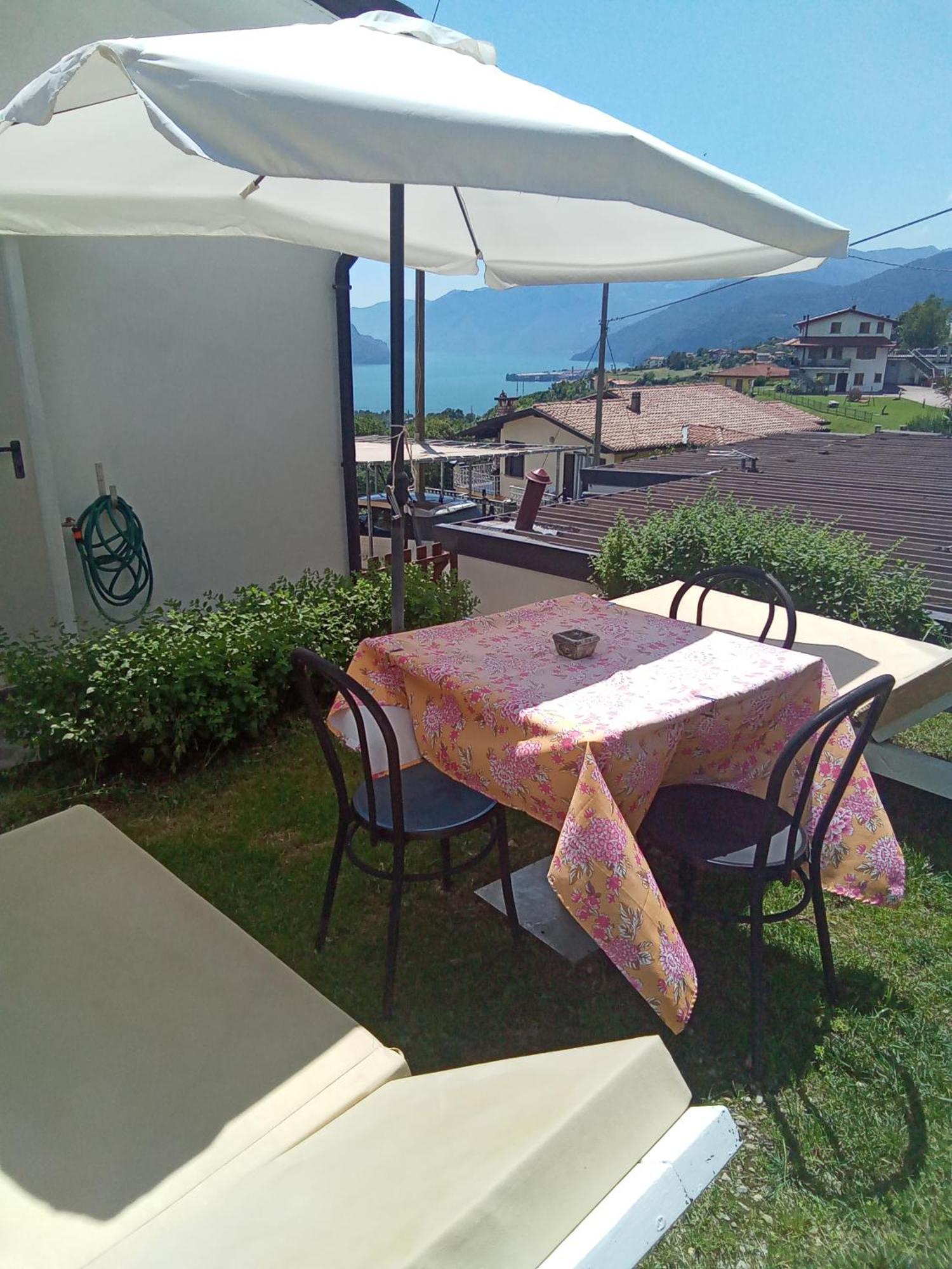 Ca Negra Ca Negra Suite Costa Volpino Exterior photo